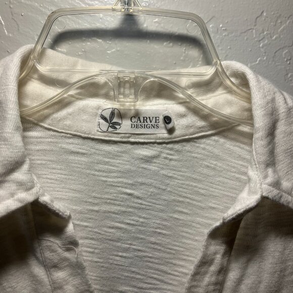 Carve Designs Mara Slub Polo Color: Cloud Size: Large - Picture 4 of 10